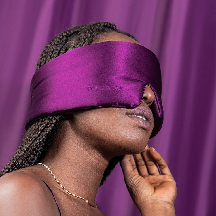 Drowsy-Purple-Martini-Sleep-Mask10.jpg__PID:64144b9c-62a3-42d9-857c-6656672e8969